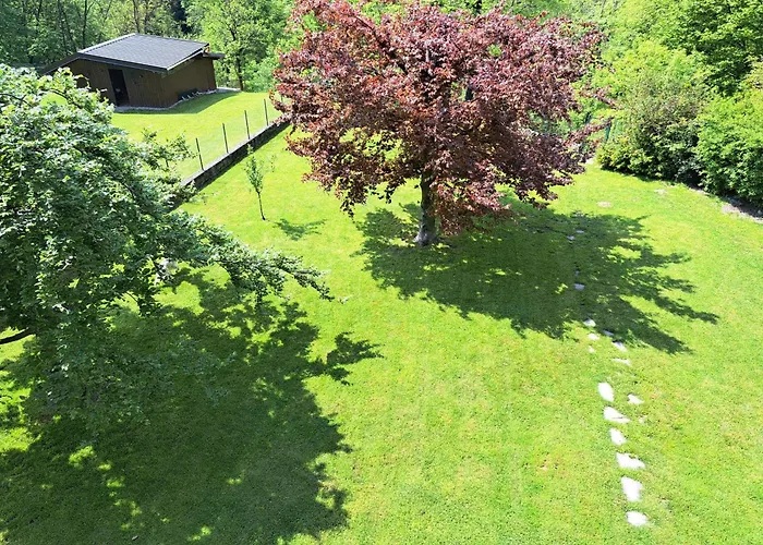 Valle Intelvi Panorama Апартаменты *